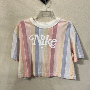 nike pastel crop top